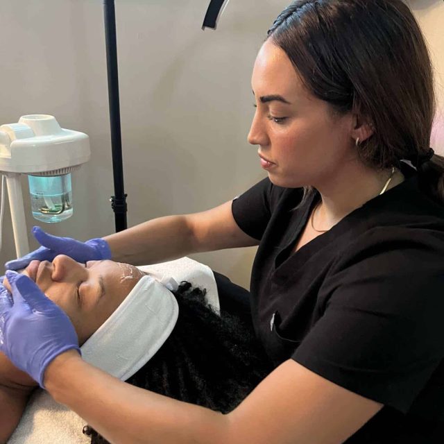 Get a Wax in Kenosha, best waxing spa in kenosha, get a wax near kenosha
